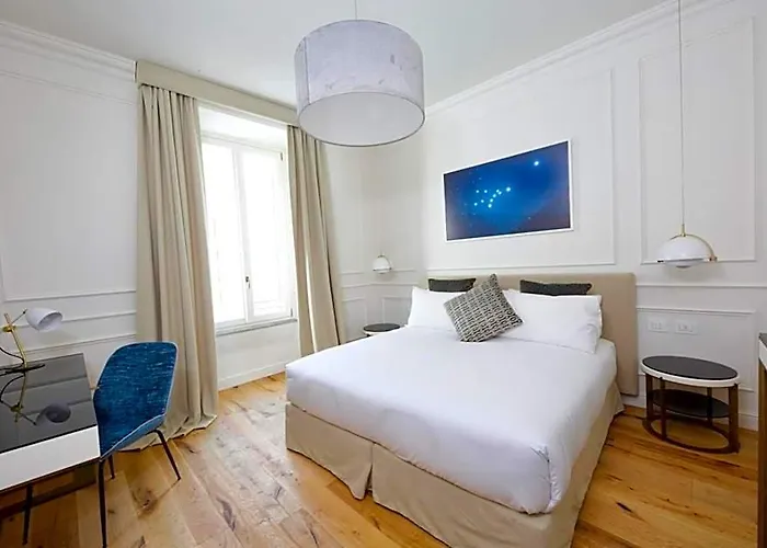 Parisii Luxury Relais Rome-fontana Di Trevi 4*